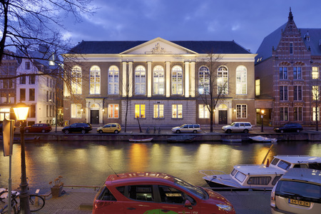  598.3159.compagnietheater.jpg